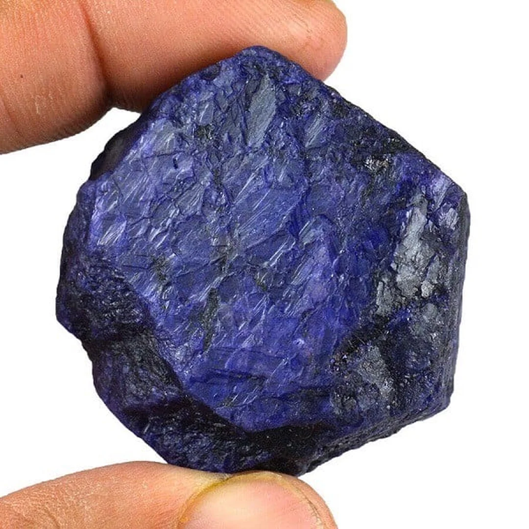 Sapphire xanh tự nhiên trong phong thủy các loại đá phong thủy tự nhiên sapphire xanh trang trí