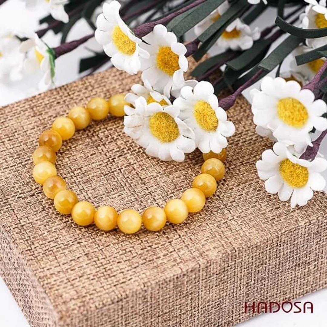 So sánh màu đá mắt hổ và phong thủy ngũ hành đá mắt hổ giá bao nhiêu theo màu vàng nâu đỏ xanh