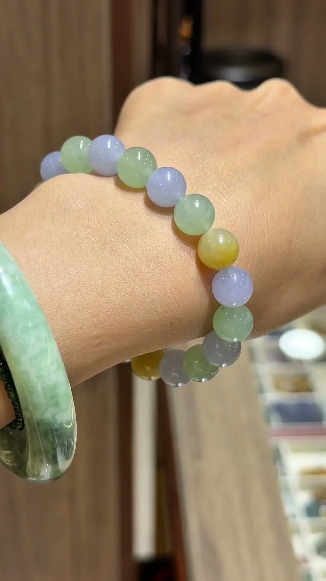 Vòng đá phong thủy N Gems cẩm thạch tự nhiên đá phong thủy n gems dạng vòng cẩm thạch tự nhiên