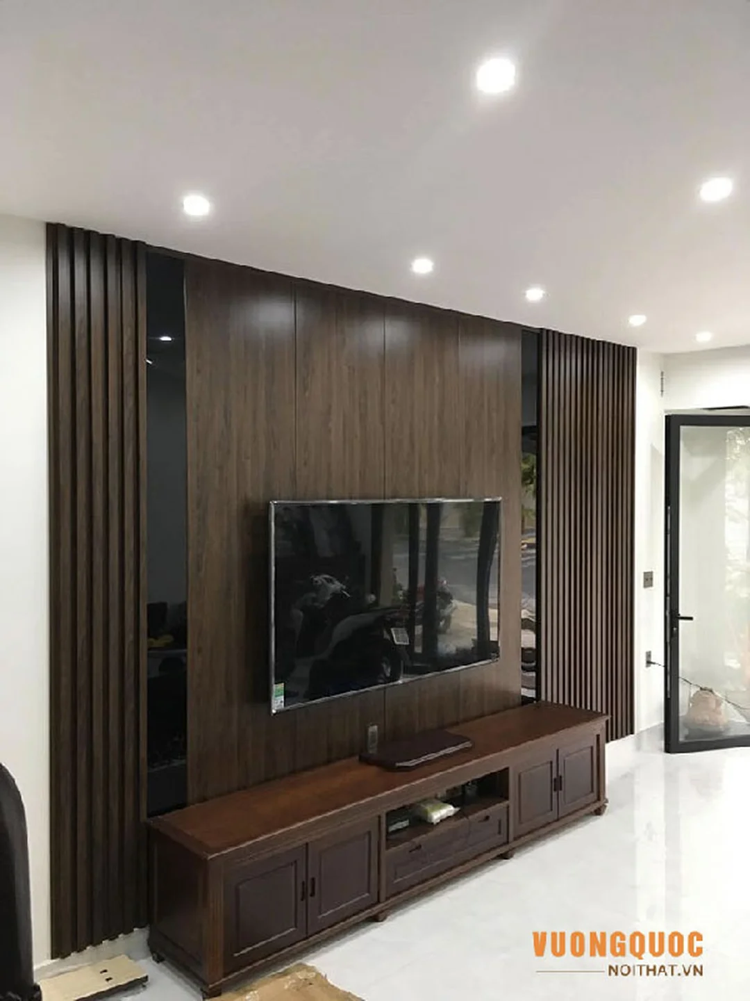 đồ gỗ phong thủy phòng khách bằng gỗ óc chó
