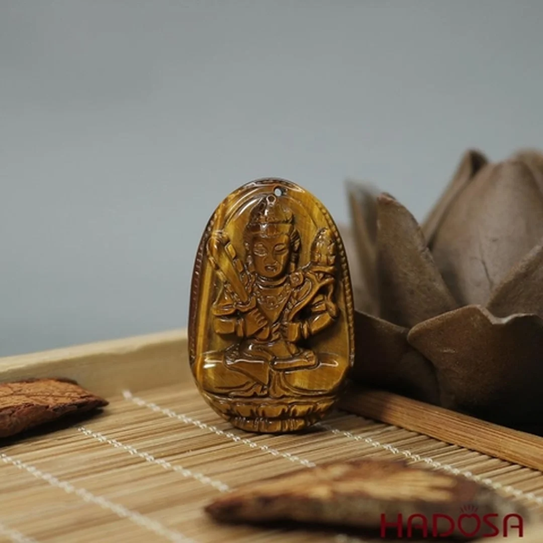 hư không tạng bồ tát đá mắt hổ vàng nâu đeo cổ cần bảo quản sạch sẽ