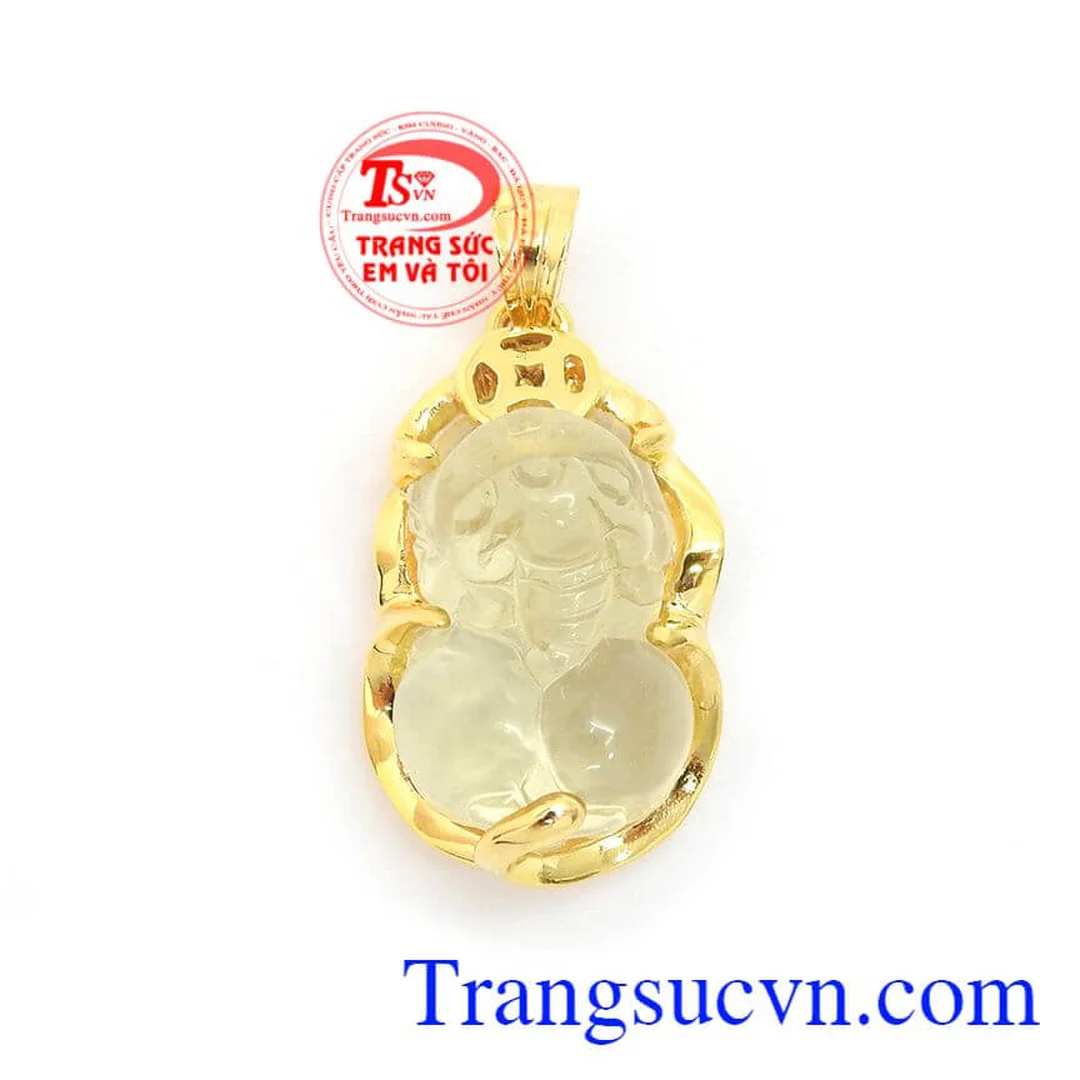 mặt tỳ hưu vàng đính chi tiết phong thủy