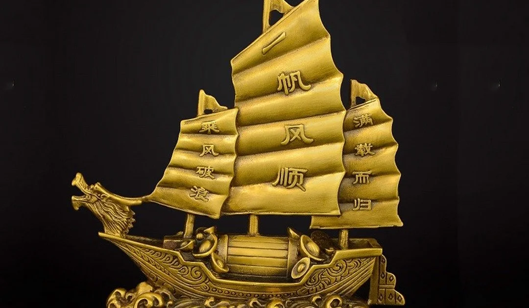 Hướng đặt mô hình thuyền buồm phong thủy mô hình thuyền buồm phong thủy đặt đúng hướng trong nhà