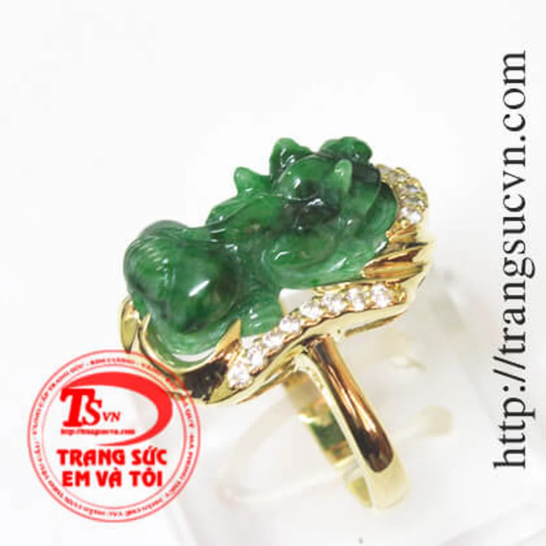 nhẫn tỳ hưu vàng 24k dáng mặt linh vật tài lộc