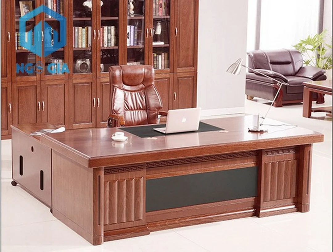 phong thủy bàn làm việc cho người mệnh hỏa với bàn chữ nhật gọn gàng