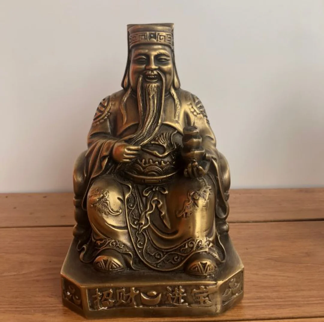 Tượng Ông Địa trên bàn thờ Thần Tài phong thủy bàn thờ thần tài và tượng Ông Địa
