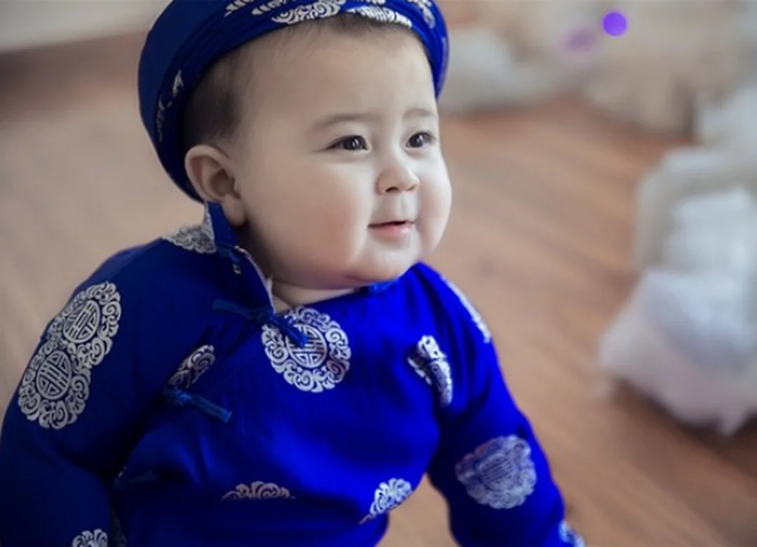 Điều chỉnh tên con trai mệnh Thổ tên con trai mệnh thổ có thể điều chỉnh tên đệm để hài hòa hơn