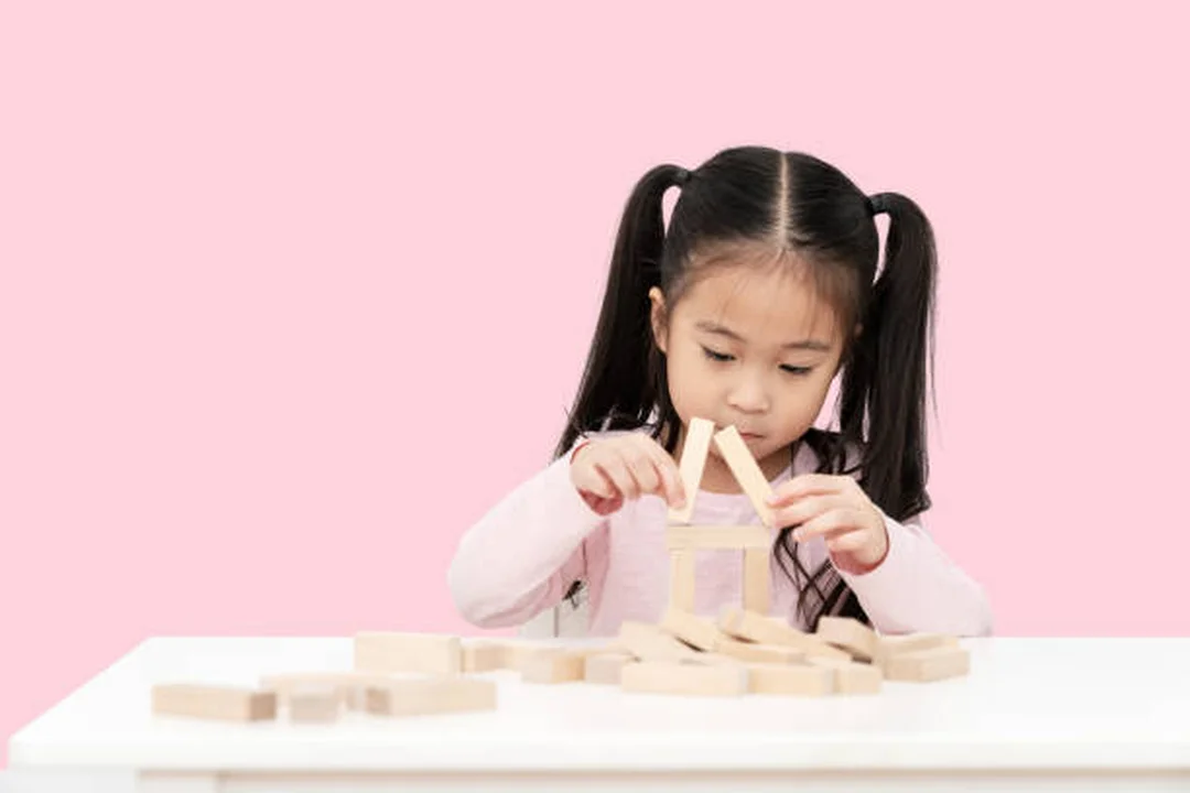 tên mệnh hỏa cho con gái theo ngũ hành tương sinh