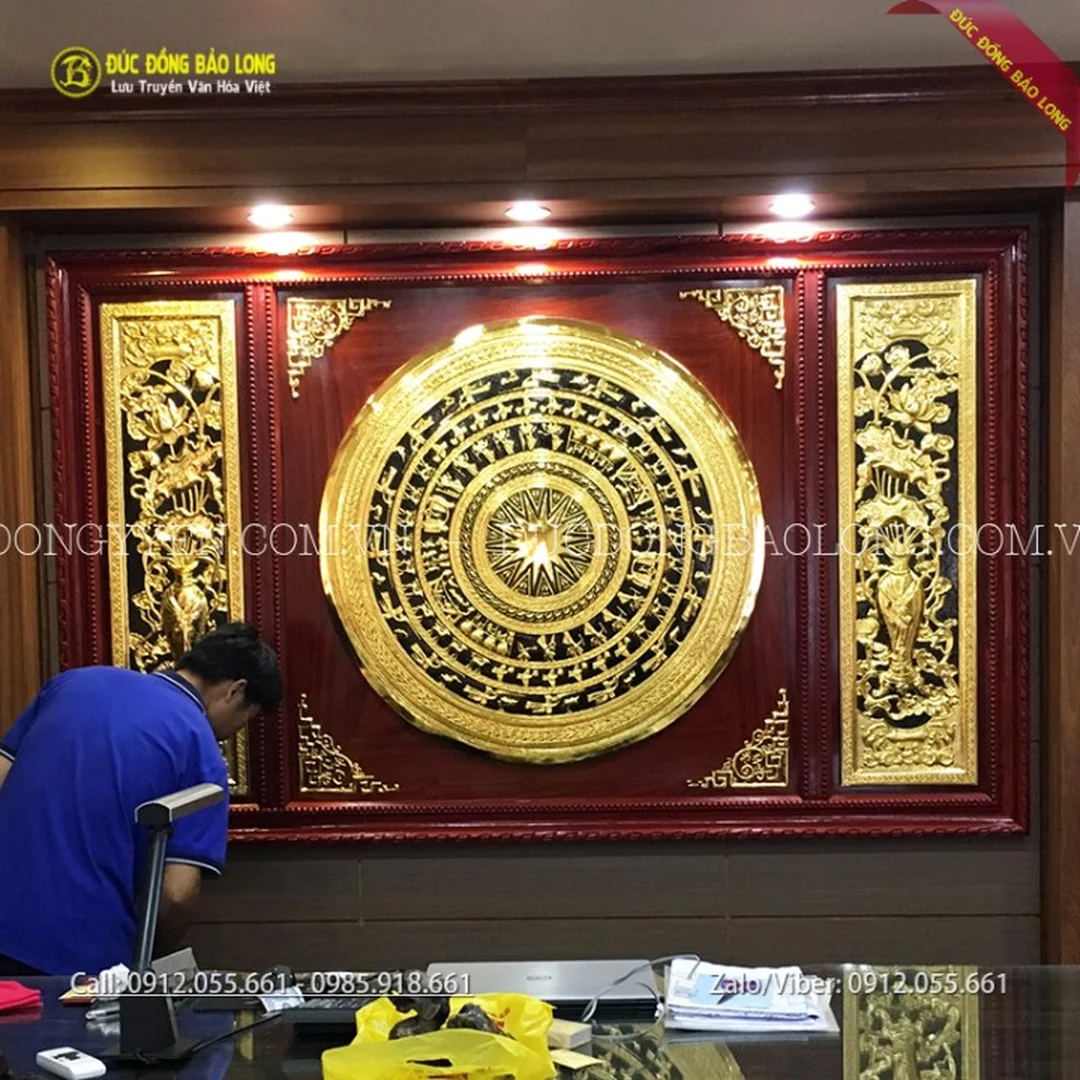 tranh trống đồng phong thủy phòng khách mặt trống bằng đồng