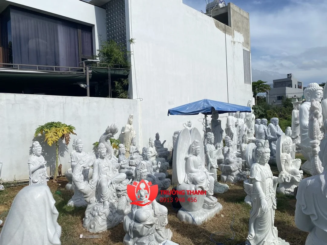 tượng quan âm bồ tát đẹp 33 hóa thân bằng đá