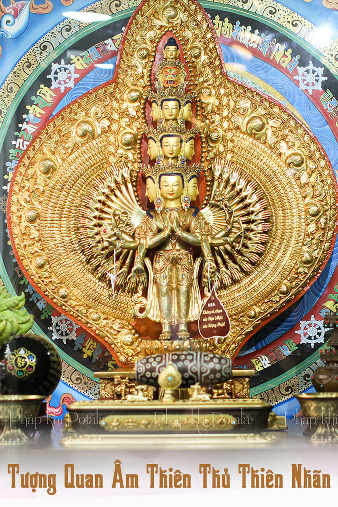 tượng quan âm thiên thủ bằng đồng dùng trong không gian thờ