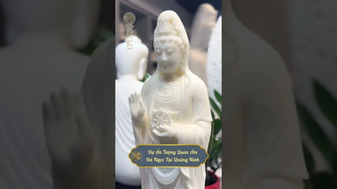 Video hoàn thiện tượng Quan Âm đá ngọc