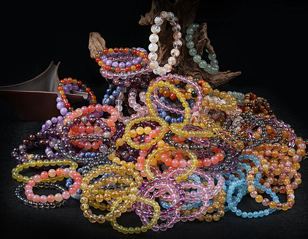 vòng đá phong thủy thạch anh tự nhiên