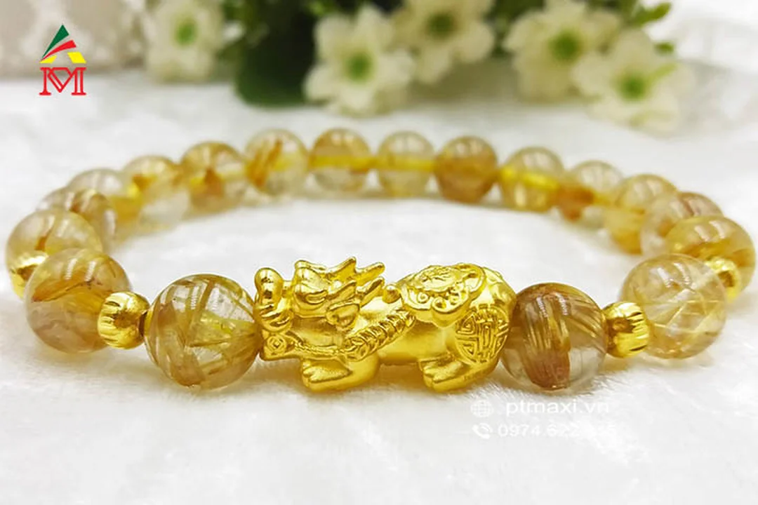 Vòng tỳ hưu vàng 18k kết hợp đá phong thủy theo mệnh